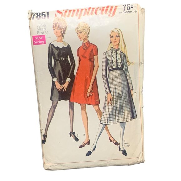 Simplicity 7851 Vintage 60s Dress Sewing Pattern - Size 9 Bust 32 Junior - Picture 1 of 2